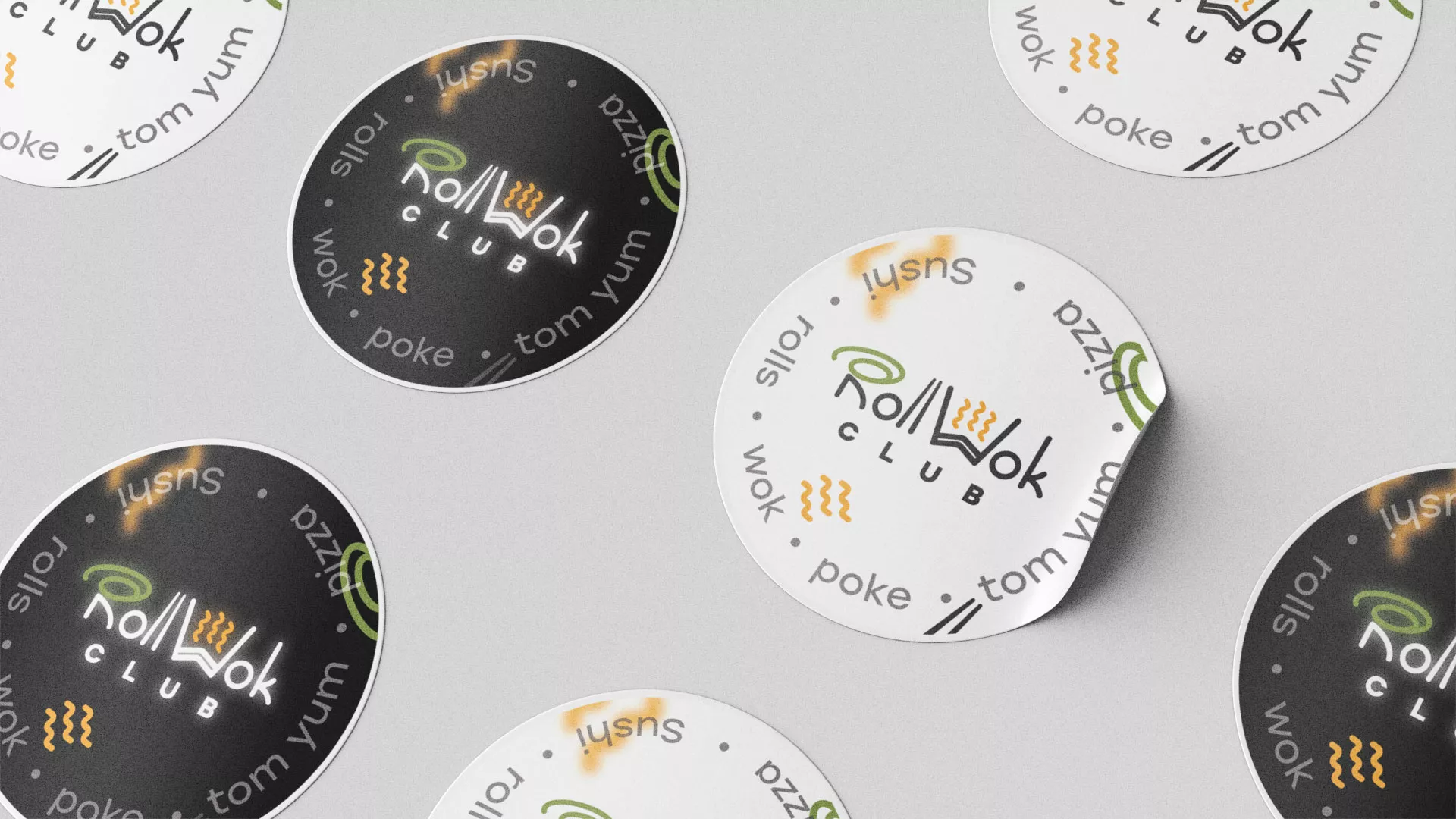 Разработка наклеек для суши-бара «Roll Wok Club» в Гурьевске